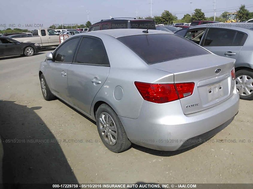 2013 KIA FORTE LX KNAFT4A28D5700413