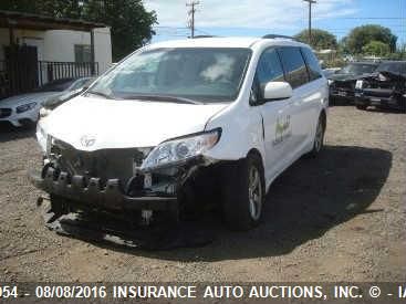 2013 TOYOTA SIENNA LE 5TDKK3DC3DS319162