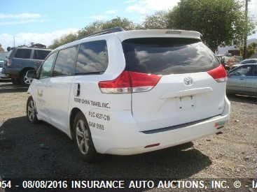 2013 TOYOTA SIENNA LE 5TDKK3DC3DS319162