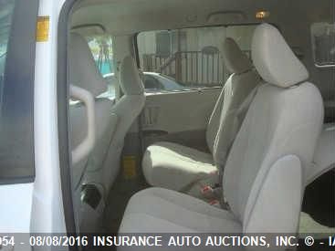2013 TOYOTA SIENNA LE 5TDKK3DC3DS319162