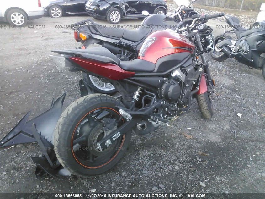 2011 YAMAHA FZ6 R JYARJ18E1BA007347