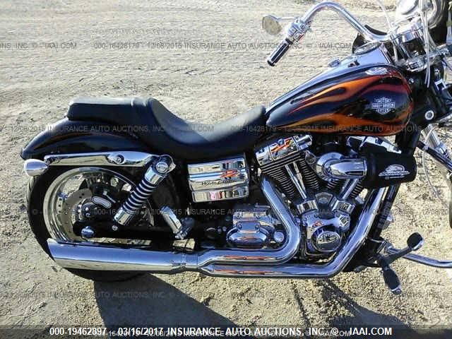 2011 HARLEY-DAVIDSON FXDWG 1HD1GP415BC305344
