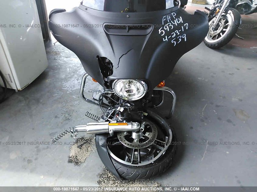 2017 HARLEY-DAVIDSON FLHXS STREET GLIDE SPECIAL - 1HD1KRC10HB665308