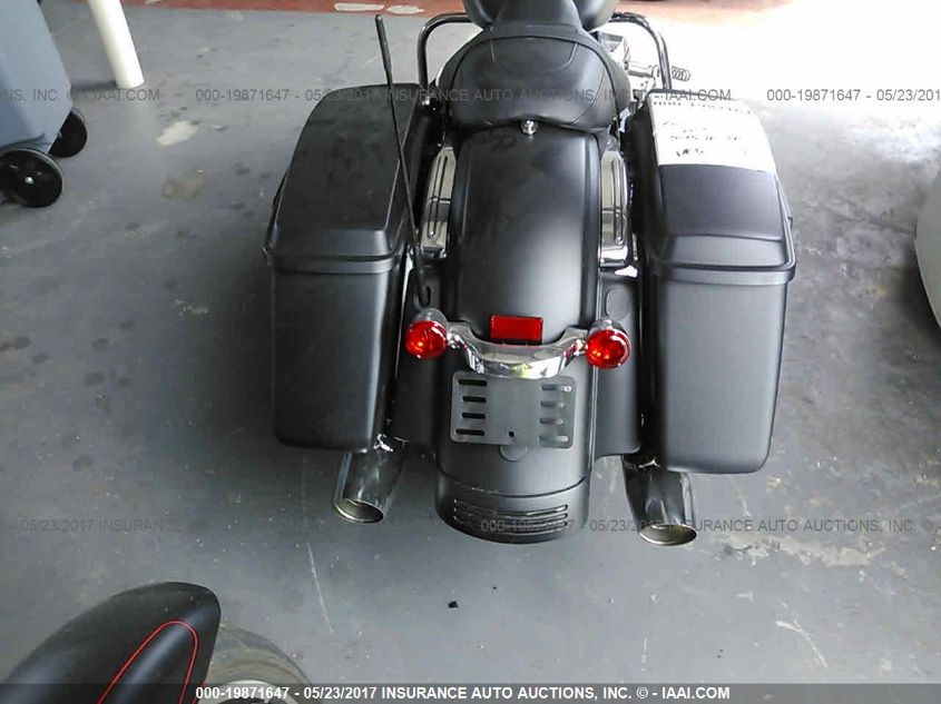 2017 HARLEY-DAVIDSON FLHXS STREET GLIDE SPECIAL - 1HD1KRC10HB665308