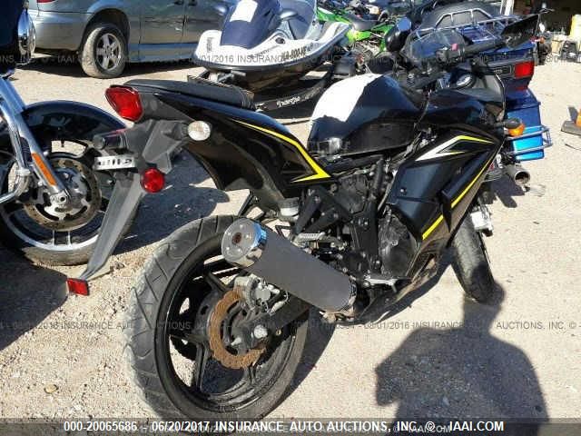 2012 KAWASAKI EX250 J JKAEXMJ17CDAC4382
