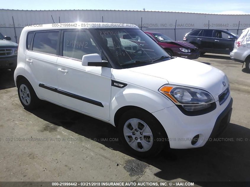 2013 KIA SOUL BASE KNDJT2A59D7495037