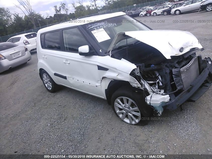 2013 KIA SOUL + KNDJT2A6XD7764462