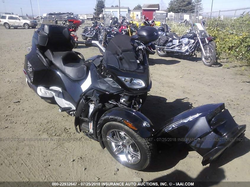 2010 CAN-AM SPYDER ROADSTER RT 2BXJBLC15AV000367