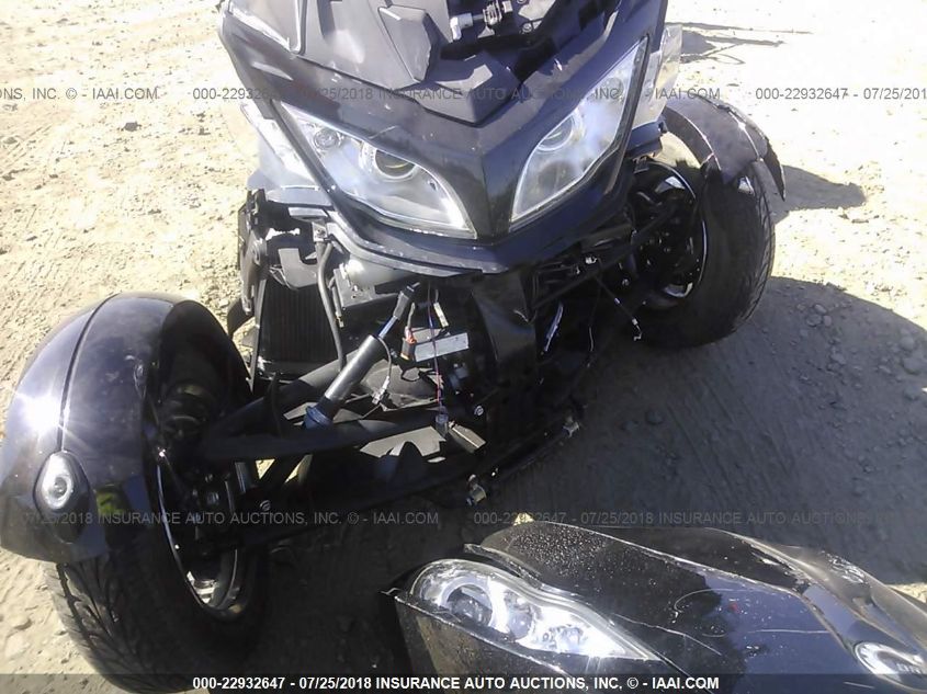 2010 CAN-AM SPYDER ROADSTER RT 2BXJBLC15AV000367