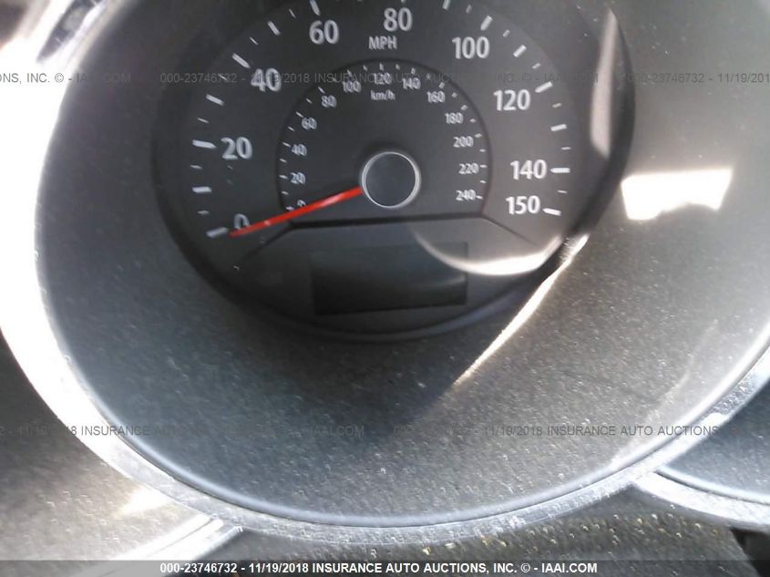 2013 KIA SORENTO LX 5XYKTCA62DG406804