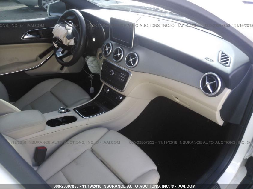 2017 MERCEDES-BENZ GLA 250 WDCTG4EB5HJ323275