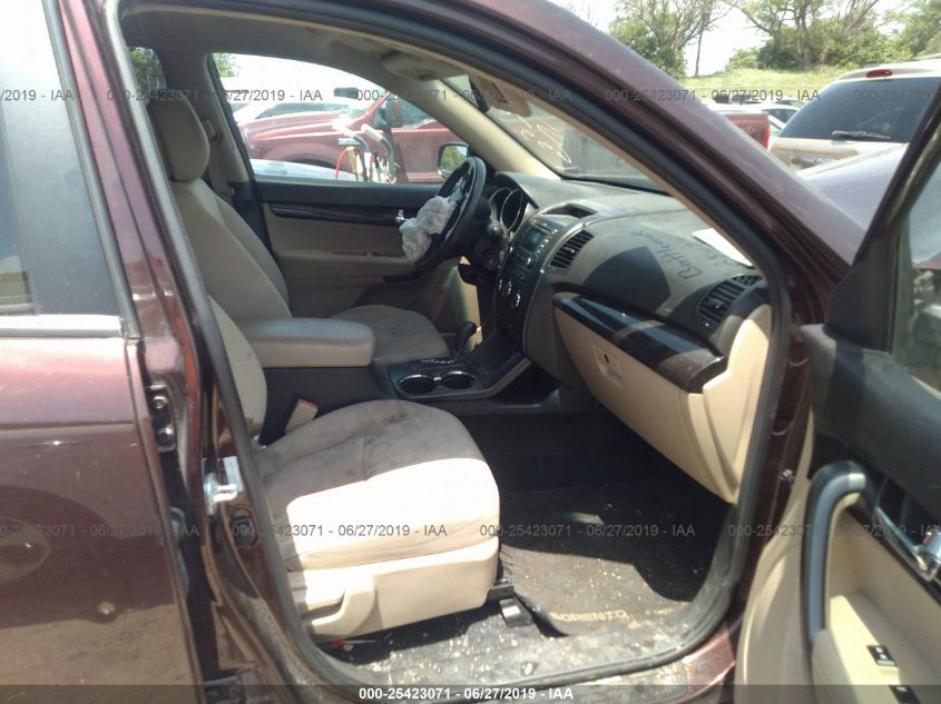 2013 KIA SORENTO LX 5XYKT3A68DG341229