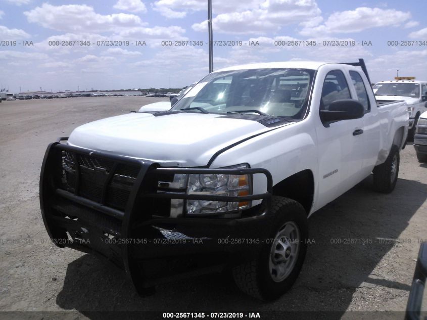 2013 CHEVROLET SILVERADO 2500HD WORK TRUCK 1GC2KVCG0DZ400344