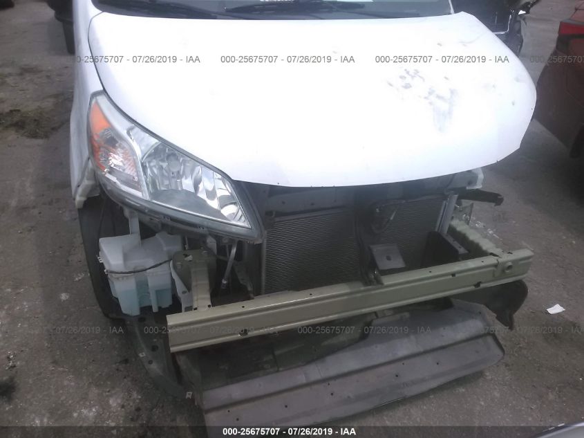 2015 NISSAN NV200 2.5S/2.5SV 3N6CM0KN4FK713444