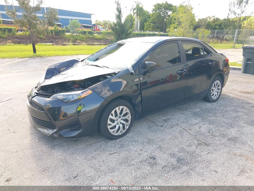 VIN 2T1BURHE0JC049465 2018 TOYOTA COROLLA L/LE/XLE/SE/XSE