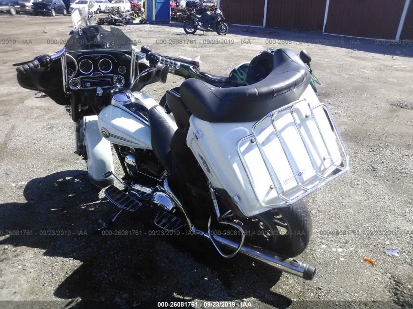 2006 HARLEY-DAVIDSON FLHTCUI 1HD1FCW196Y608127