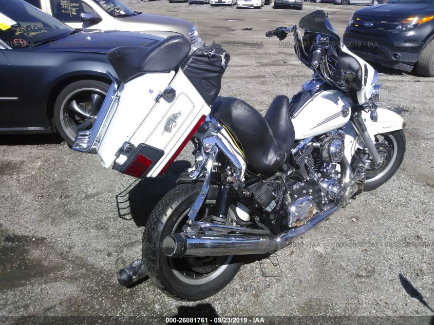 2006 HARLEY-DAVIDSON FLHTCUI 1HD1FCW196Y608127