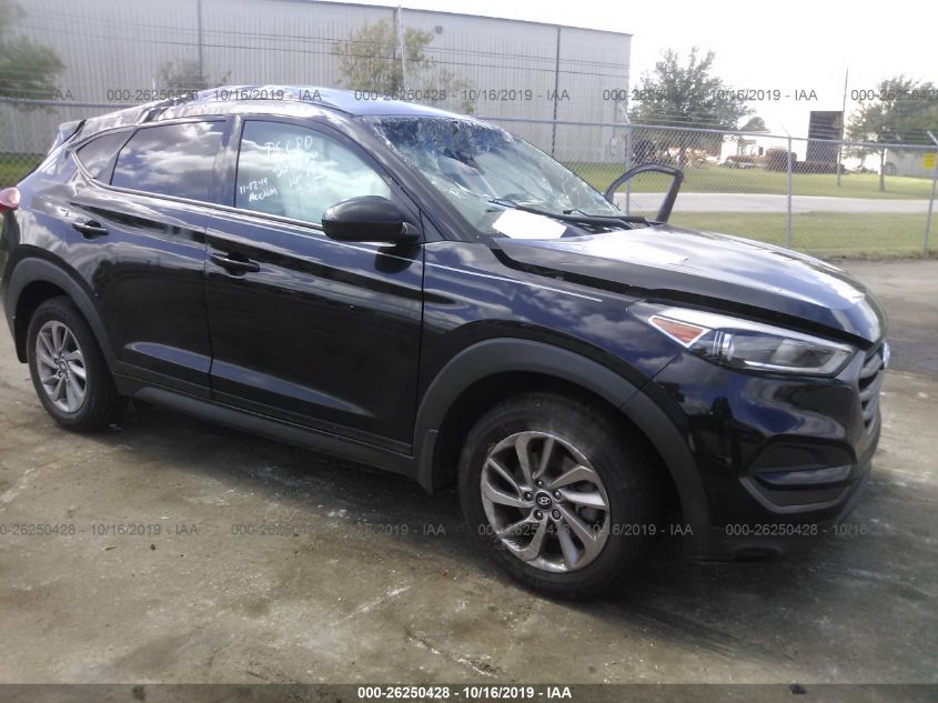 2016 HYUNDAI TUCSON SE KM8J23A46GU076368