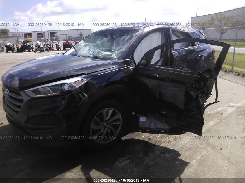 2016 HYUNDAI TUCSON SE KM8J23A46GU076368