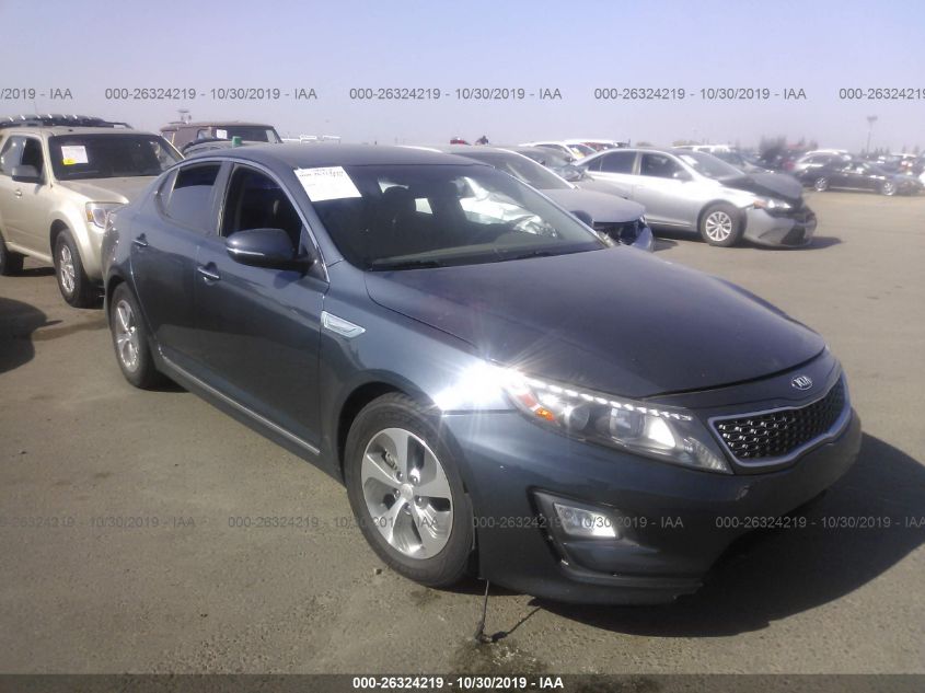 10 KIA OPTIMA, 10 | IAA-Insurance Auto Auctions