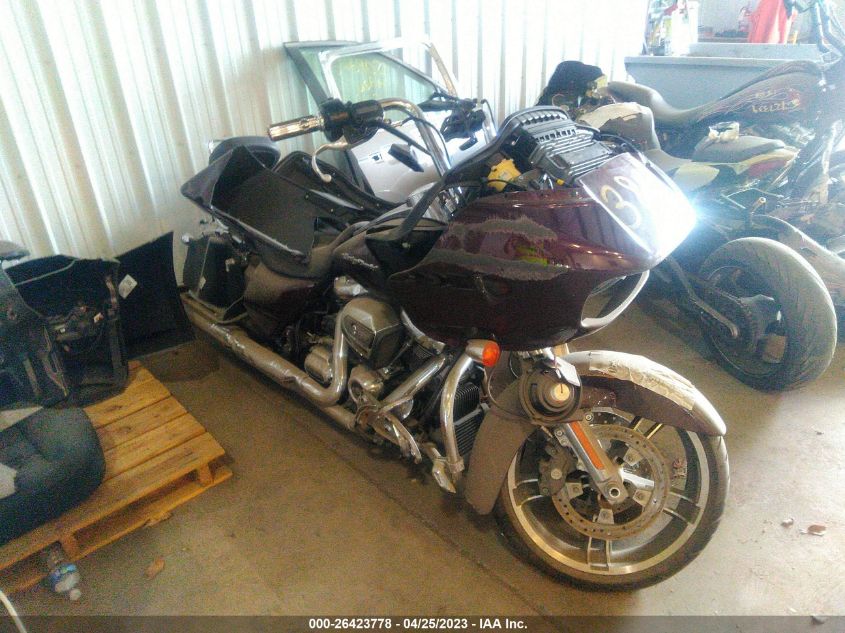 1HD1KHC16JB680427 HARLEY-DAVIDSON FLTRX ROAD GLIDE 2018