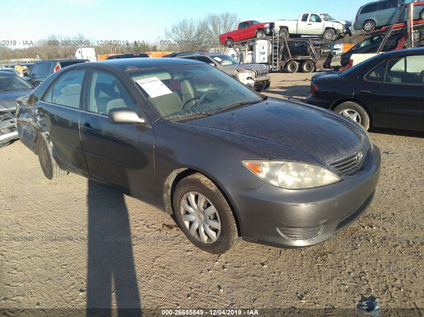 2005 Toyota Camry Le Xle Se For Auction Iaa