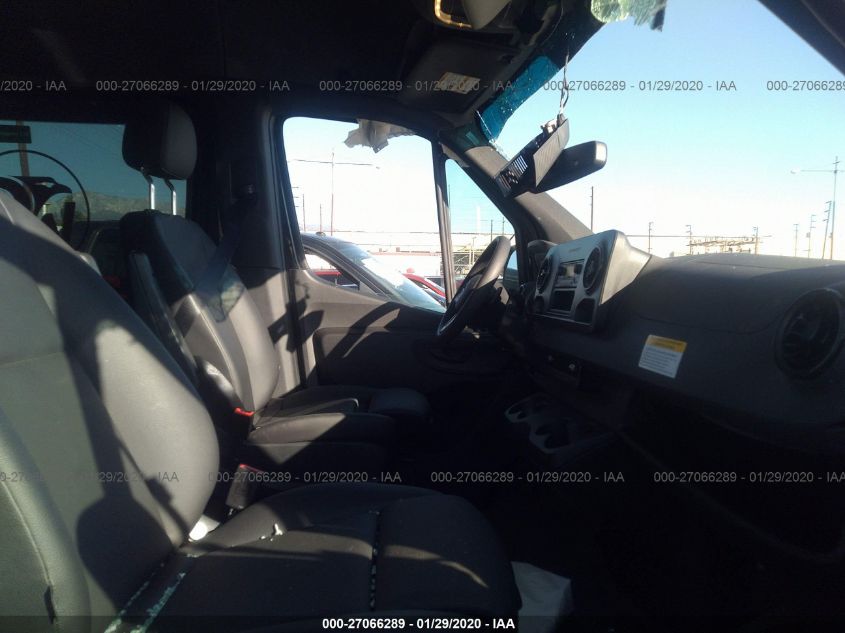 2019 MERCEDES-BENZ SPRINTER 2500 HIGH ROOF I4 - WDZPF1ED1KT015039