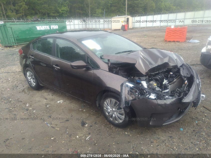3KPFK4A75HE130396 KIA FORTE Photo 1