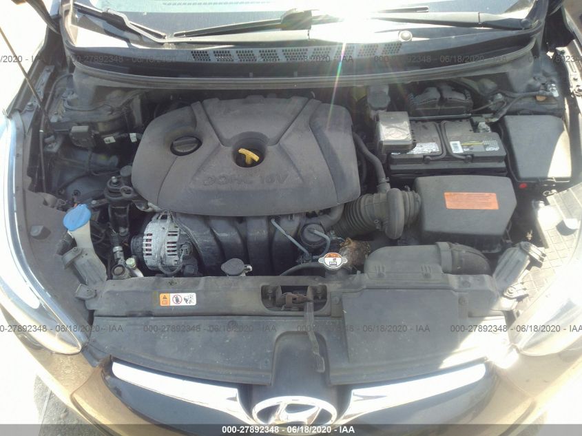 2015 HYUNDAI ELANTRA SE 5NPDH4AE7FH618407