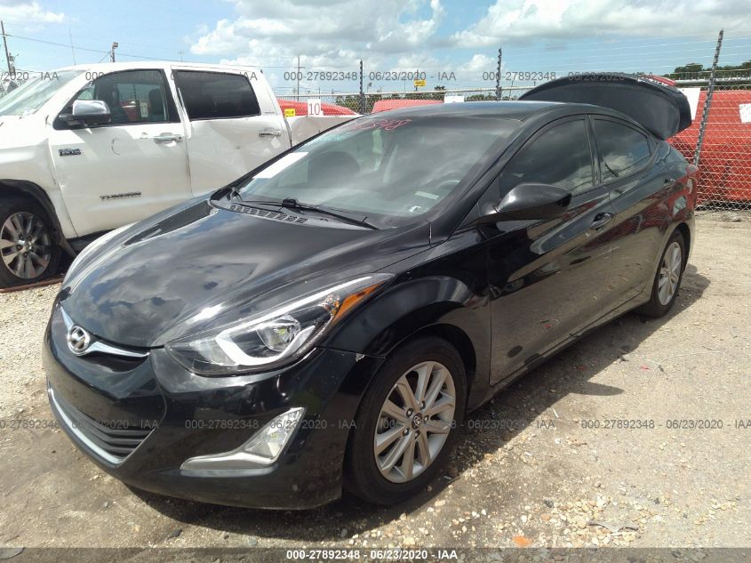2015 HYUNDAI ELANTRA SE 5NPDH4AE7FH618407