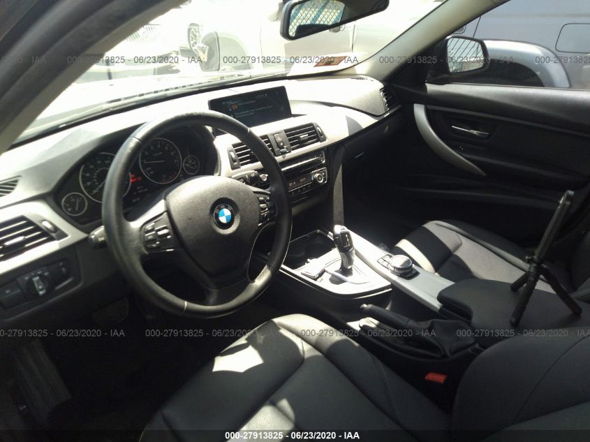 2016 BMW 3 SERIES 320I WBA8E1G52GNT35928