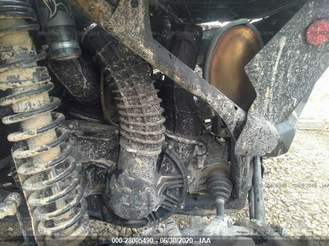 2017 CAN-AM MAVERICK X3 TURBO R 3JBVGAW29HK000053