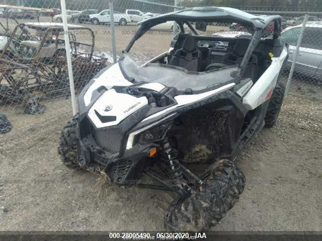 2017 CAN-AM MAVERICK X3 TURBO R 3JBVGAW29HK000053