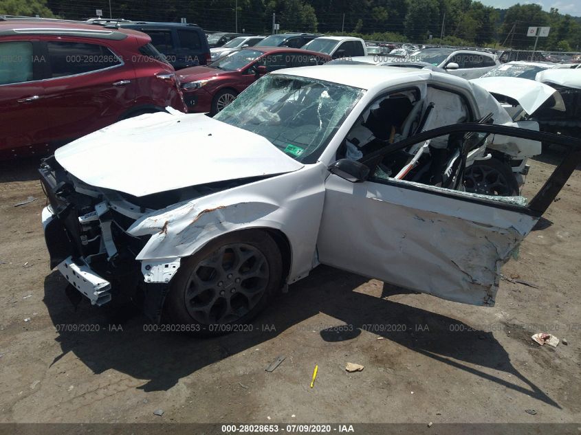 2019 CHRYSLER 300 TOURING - 2C3CCARG5KH682631