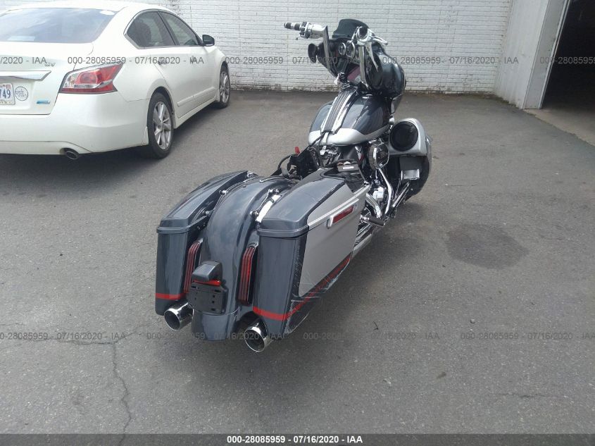 2019 HARLEY-DAVIDSON FLHXSE 1HD1PXL15KB953368