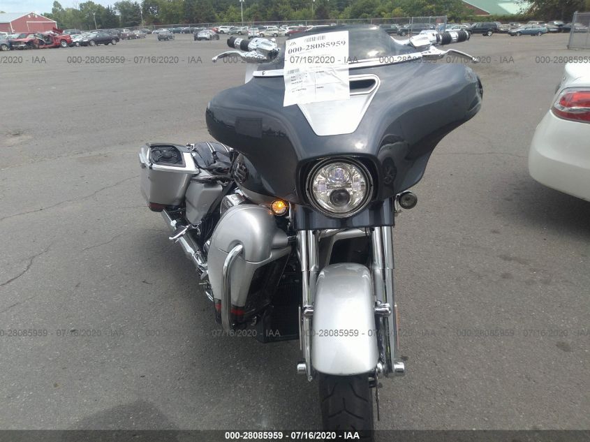 2019 HARLEY-DAVIDSON FLHXSE 1HD1PXL15KB953368