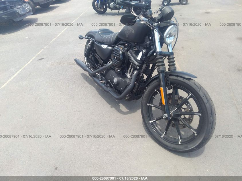 2017 HARLEY-DAVIDSON XL883 IRON 883 1HD4LE21XHC405738