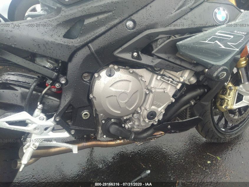 2017 BMW S 1000 R WB10D6208HZ762064