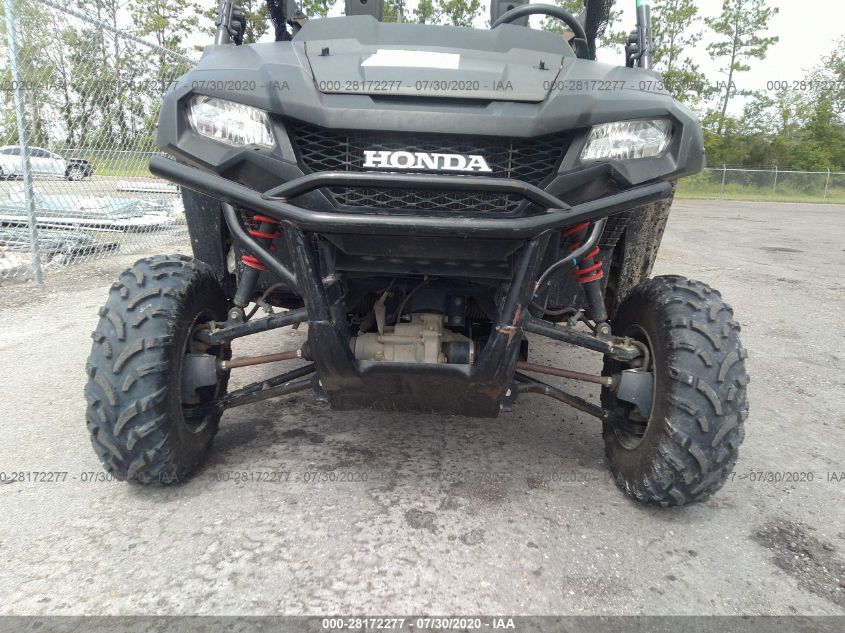 2018 HONDA SXS700 M2 1HFVE02EXJ4402480
