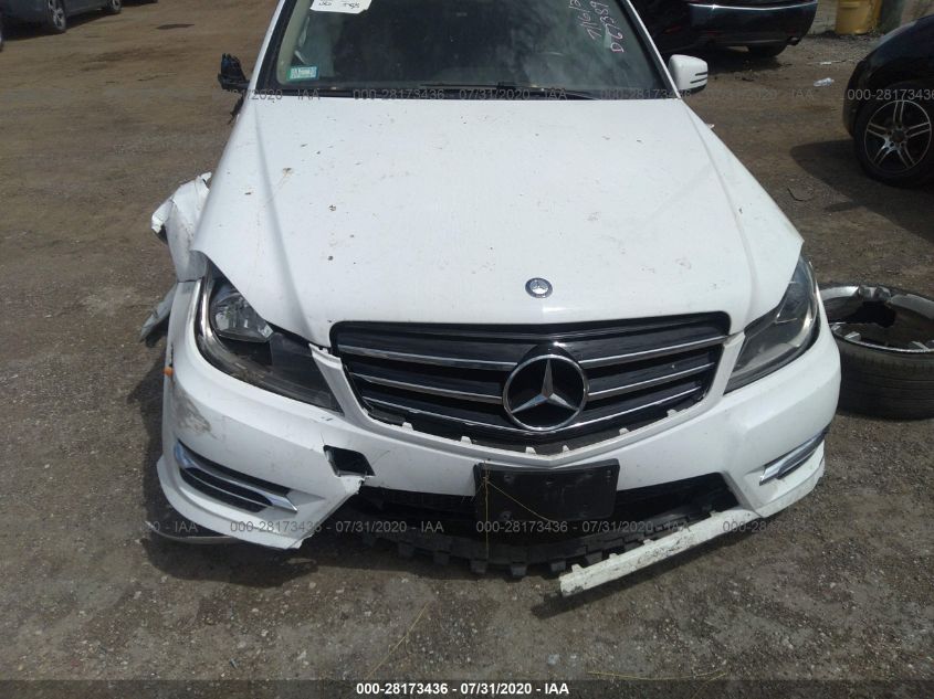 2014 MERCEDES-BENZ C-CLASS C 300 LUXURY WDDGF8AB0EG240844