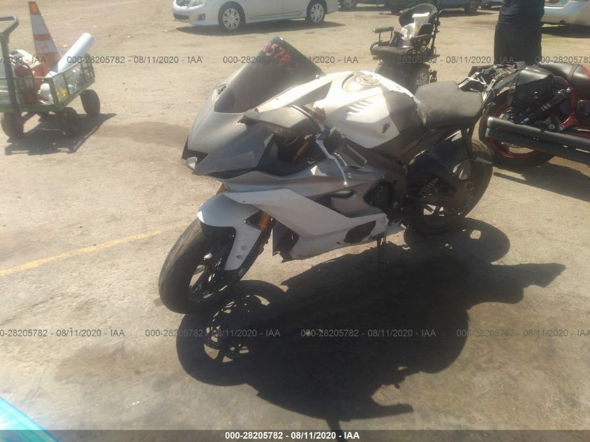2018 YAMAHA YZFR6 C JYARJ28Y8JA001463