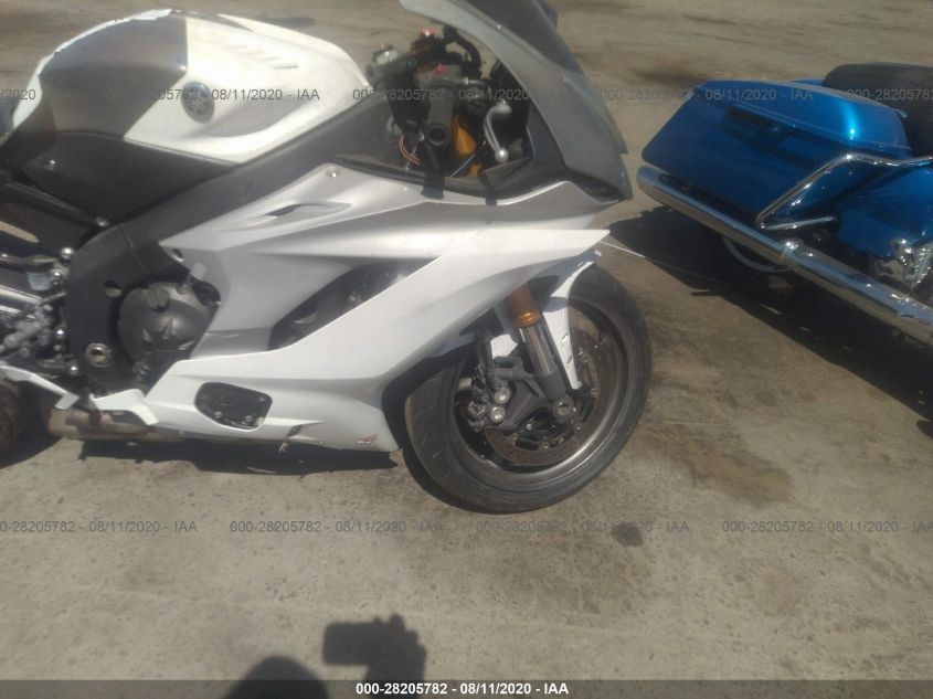 2018 YAMAHA YZFR6 C JYARJ28Y8JA001463