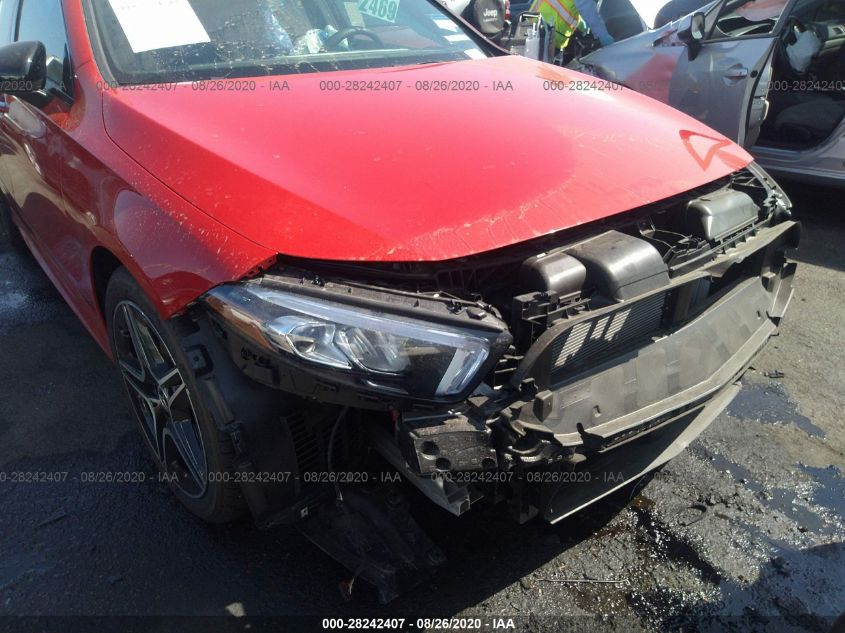 2020 MERCEDES-BENZ A 220 - W1K3G4EB0LW045411