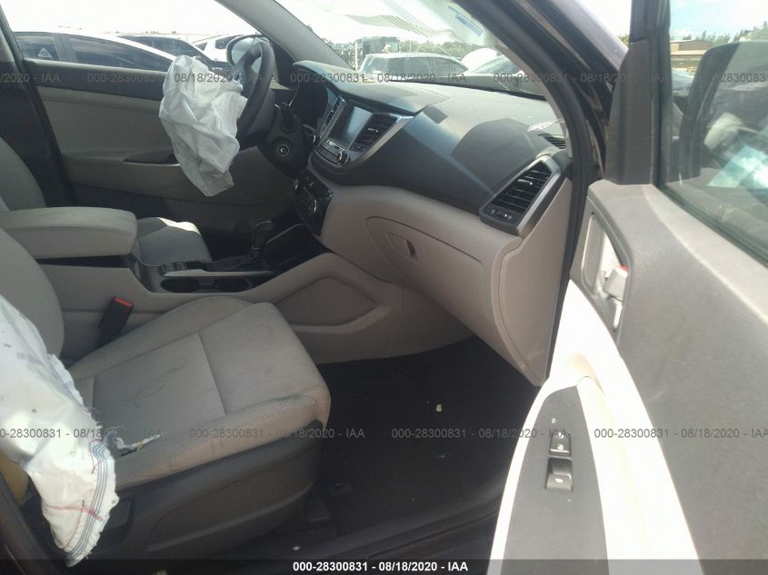 2018 HYUNDAI TUCSON SEL KM8J33A47JU700554