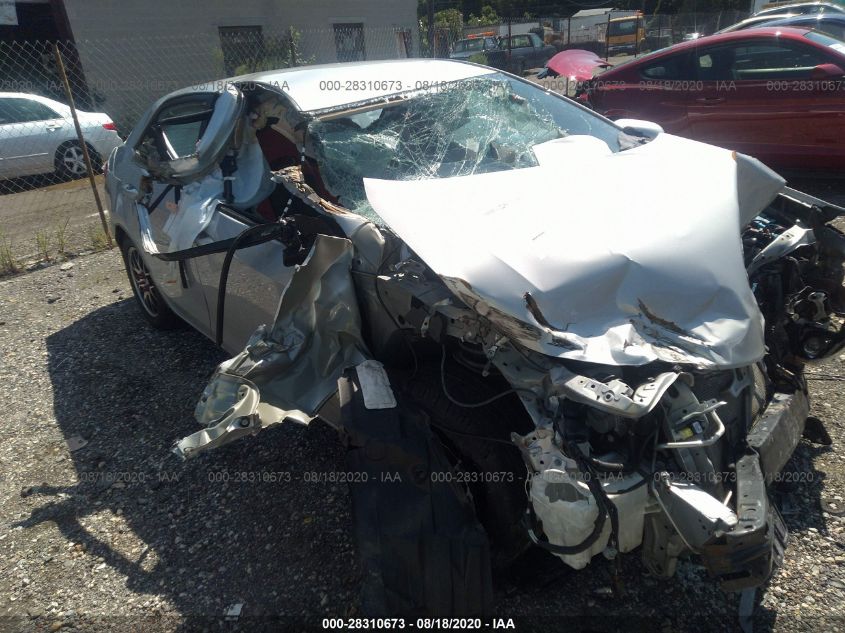 2015 TOYOTA COROLLA LE 2T1BURHEXFC332009