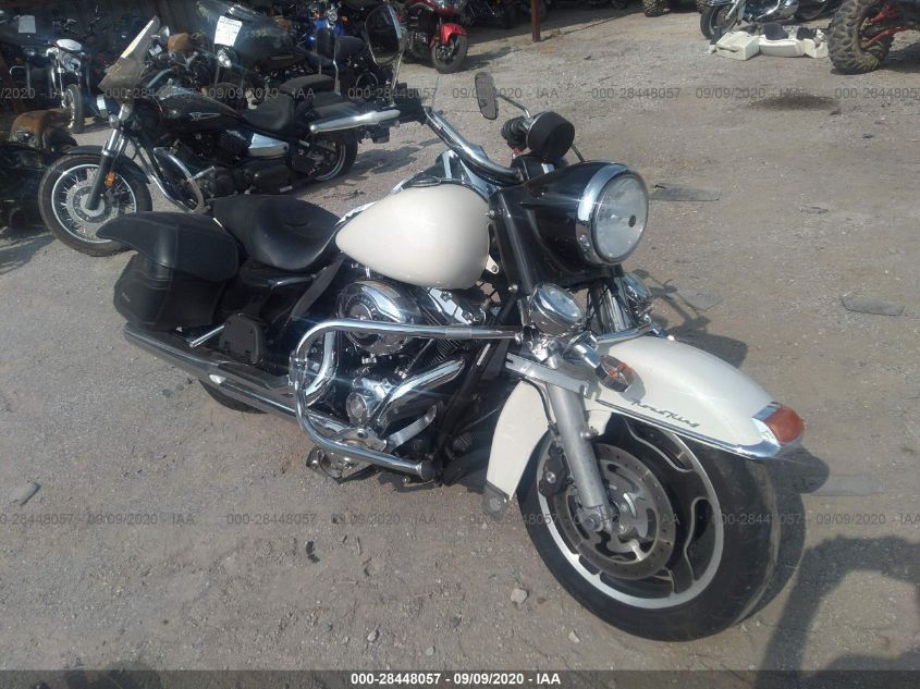 2009 HARLEY-DAVIDSON FLHP - 1HD1FHM109Y607940