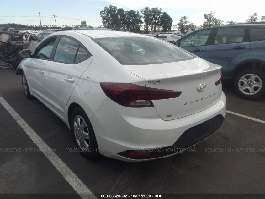 2019 HYUNDAI ELANTRA SE 5NPD74LF9KH488956