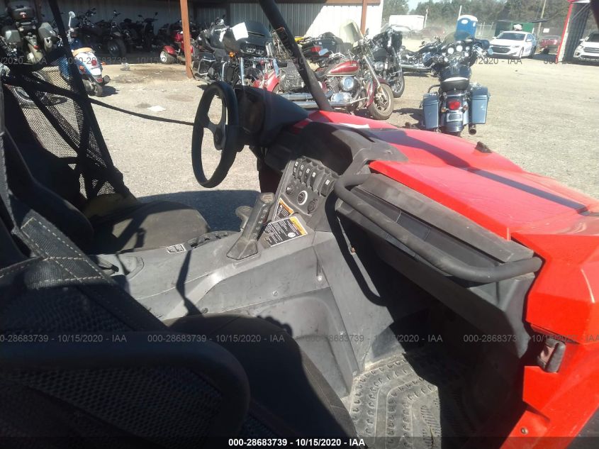 2014 CAN-AM COMMANDER 1000 XT 3JBKKHP11EJ000162