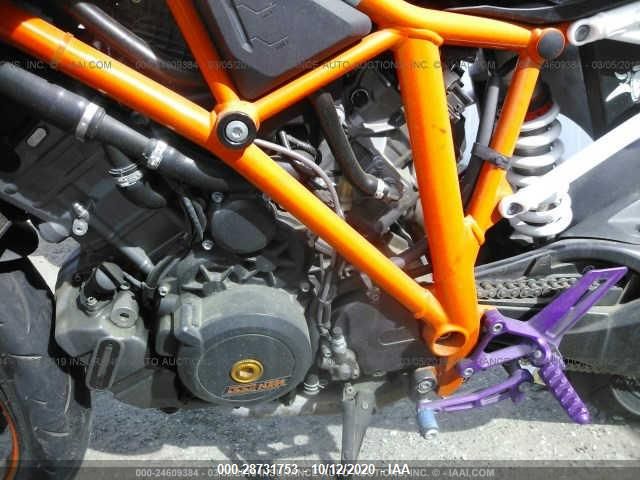 2016 KTM 1290 SUPER DUKE R VBKV39406GM937223
