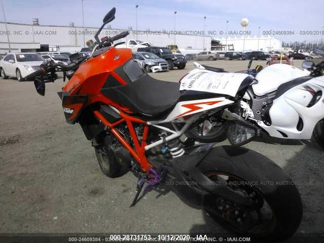 2016 KTM 1290 SUPER DUKE R VBKV39406GM937223